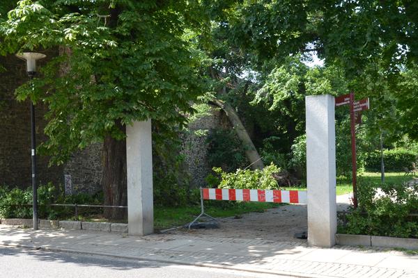 Der Alte Friedhof ist noch immer gesperrt.
