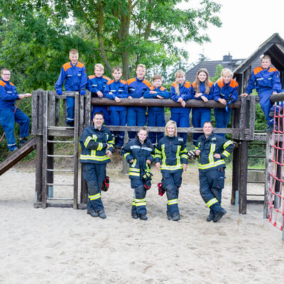Jugendfeuerwehren Hundisburg und Satuelle: Teambildung im Zeltlager an der Jugendherberge