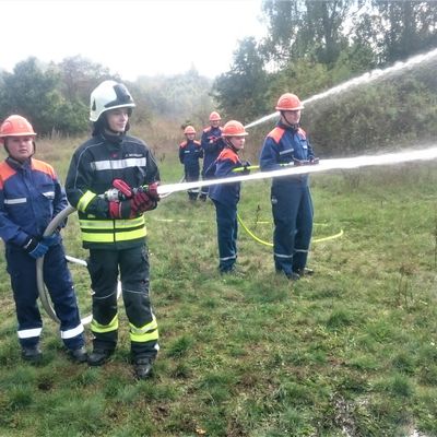 Jugendfeuerwehr Hundisburg Juni 2021: Endlich wieder "Wasser Marsch!"