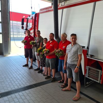 v.l. Frank J&auml;schke, Matthias Hausmann, Helga Fr&ouml;mme, Paetric G&ouml;rke, Bernd Sollors, Kevin Krombholz