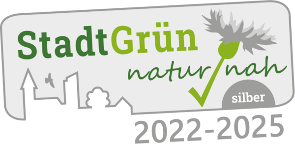 Stadtgruen_naturnah_Label_silber_2022-2025
