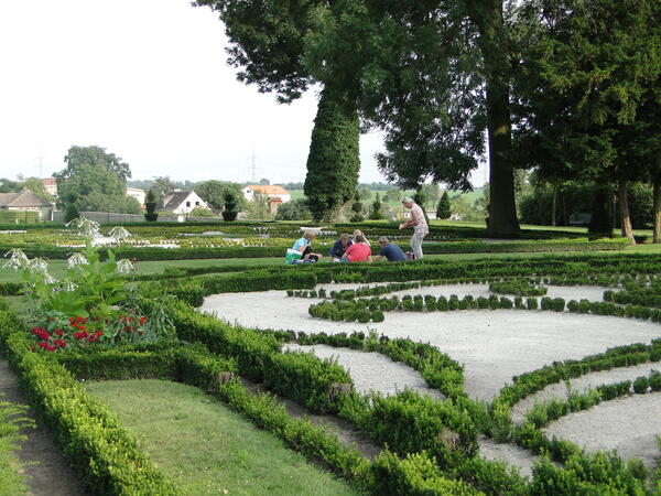 Picknick im Barockgarten