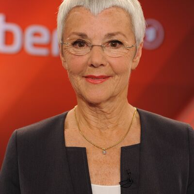 Die Journalistin und Autorin Gabriele Krone Schmalz zu Gast in der ARD Talkshow Maischberger am 21 0