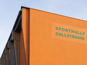 Sporthalle Zollstra&szlig;e Au&szlig;enansicht